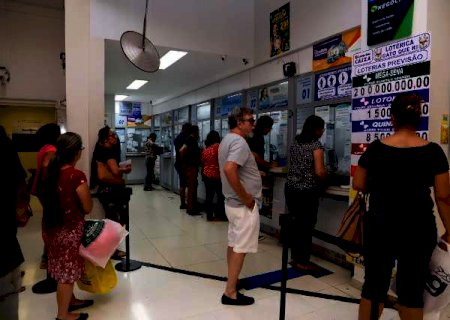 Confira as dezenas sorteadas pela Mega-Sena neste s&aacute;bado