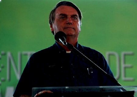 Bolsonaro: Me acusam de tudo, até comprar vacina que não chegou no Brasil