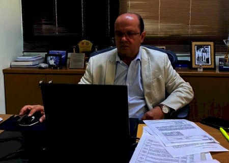 Projeto de Barbosinha quer garantir acesso de garis a banheiros públicos e de comércios no MS