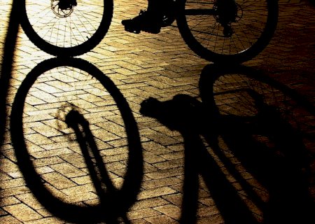 Homem tem bicicleta furtada em frente ao consultório odontológico no centro de Itaporã