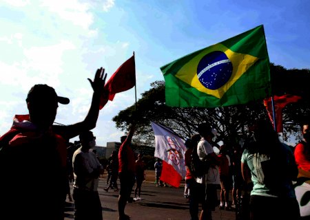 Atos pró-impeachment têm baixa adesão e viram piada entre aliados do governo