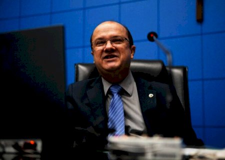 Licitação de asfalto para Vila Vargas e Jóquei Clube atende luta do deputado Barbosinha