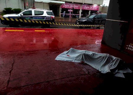 Homem é assassinado a facadas em Rio Brilhante