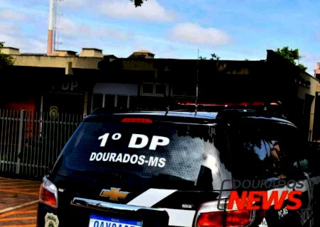 Jovem reúne 100 pessoas em festa e vai parar na delegacia em Dourados