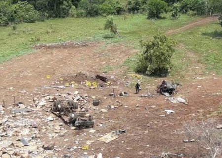 Serra de Maracaju; Dois ficam em estado gravíssimo em acidente que destruiu caminhão do Exército