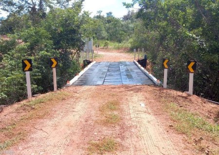 Governo atende pedido de Barbosinha e recupera ponte sobre córrego São José, em Terenos