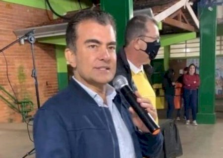 Recurso destinado pelo deputado Marçal garante televisores para escola Vilmar