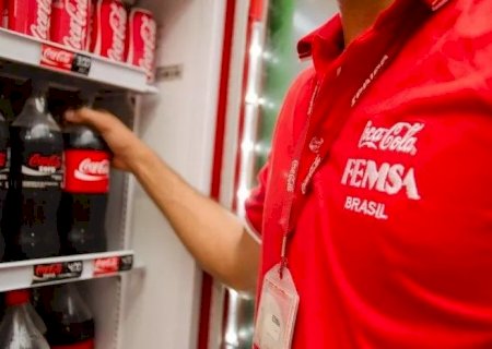 Coca-Cola FEMSA Brasil abre vagas temporárias em 8 estados
