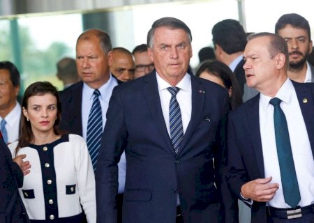 Bolsonaro pede ao TSE anulação de votos em parte das urnas nas eleições de 2022 