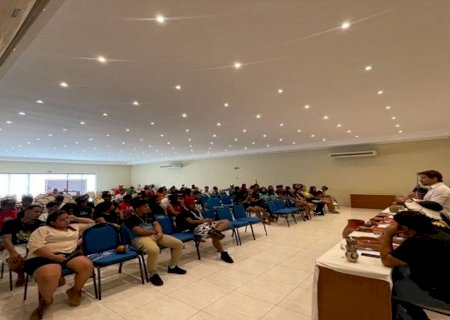 Jovens indígenas participam de encontro sobre valorização cultural