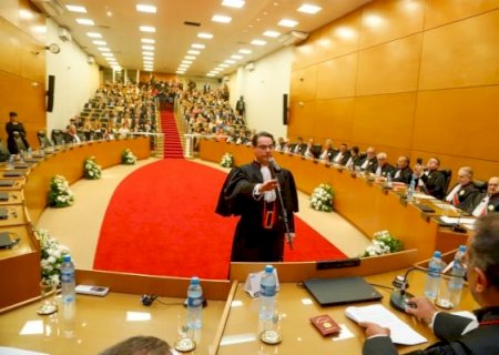 Diretoria e membros da OAB/MS e OAB Nacional participam da posse do Desembargador Ary Raghiant Neto