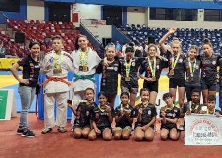 ATLETAS JUDÔ YADA CONSQUITAM 41 MEDALHAS NA CAPITAL