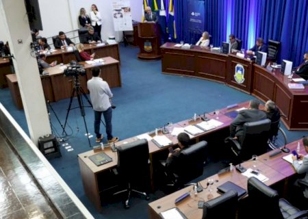 Projetos aprovados e debate sobre duplicação da BR-163: confira a semana da Câmara de Dourados