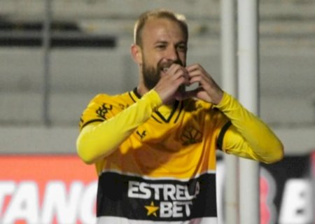 Criciúma derrota a Ponte Preta em Campinas e lidera a Série B