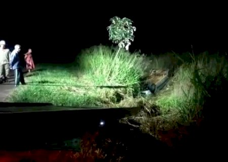 Família 'nasce de novo' após carro bater em capivara próximo de Sidrolândia (vídeo)