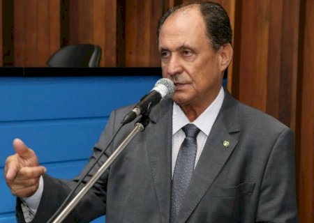 Zé Teixeira reivindica asfalto para moradores do Santa Edvirges, em Dourados