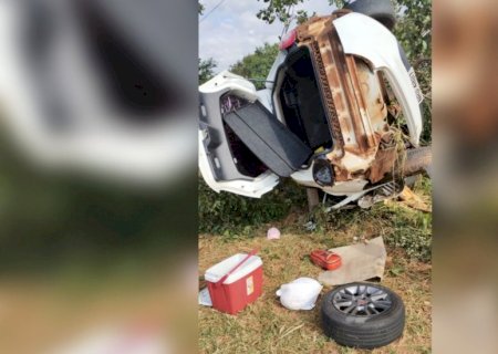 Ocupantes de carro que capotou e matou criança de 2 anos estavam embriagados
