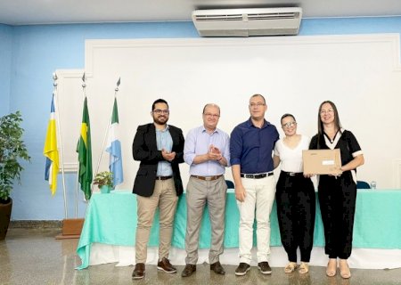 Escola Estadual Antônio João Ribeiro Recebe Premiação por Se Destacar na 16ª Obmep