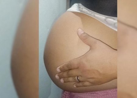 Com três filhos e gravida de trigêmeos, mulher pede ajuda para conseguir um carrinho para os bebês