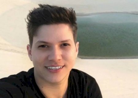 Influencer bolsonarista comete suicídio um mês após anunciar conversão