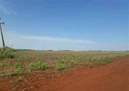 Oportunidade de leilão de área rural em Laguna Carapã, MS