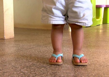 Queda, afogamento e queimadura lideram acidentes de crianças em férias