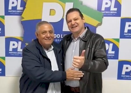 Itaporã; Empresário Edilson Bigatão Entrega Convite para Convenção do PL e PP ao Presidente Estadual em Campo Grande