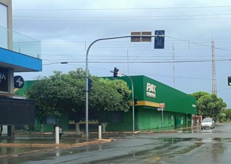Frente fria a caminho deve interromper estiagem e derrubar temperaturas nesta quinta em MS