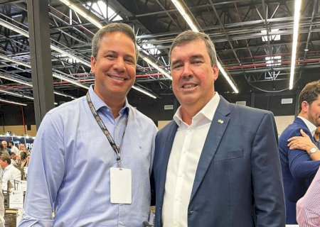 Prefeito Eleito Tiago Carbonaro participa do 2º Congresso dos Municípios (Fotos)