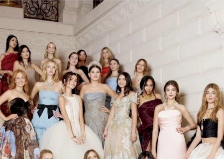 Gwyneth Paltrow e Chris Martin reúnem-se em Paris para acompanhar filha Apple em baile de debutantes