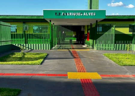 Escola Rodrigues Alves de Itaporã reabre com nova cara, após um ano de reconstrução (Fotos)