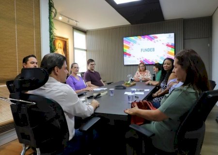 Professores de Maracaju terão reajuste salarial de 6,27% e prefeitura planeja valorização até 2029