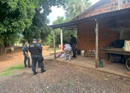 Após matar irmão e cunhado, pedreiro atira contra a própria cabeça