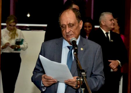 Zé Teixeira solicita recursos para educação em Dourados, Alcinópolis e Caarapó