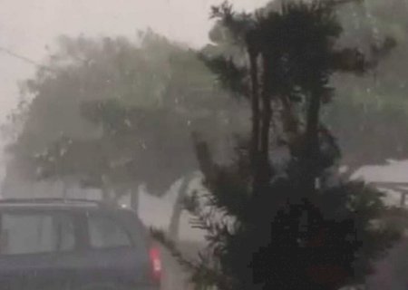 Com estragos já registrados, alerta de perigo para tempestade é prolongado em MS