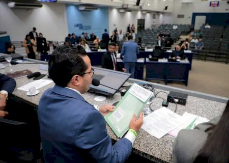 Nova lei em Campo Grande limita participação de pessoas trans em competições esportivas oficiais