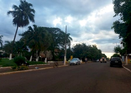 Sexta-feira terá sol entre nuvens e chance de chuva em Itaporã