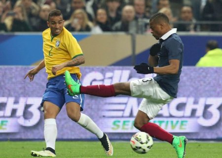 Perto da Copa, Brasil medirá forças com França e Croácia em março
