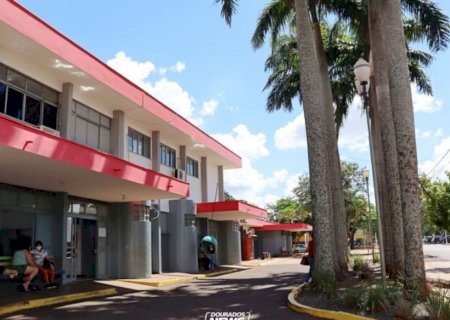 Após 12 dias internada, mulher que sofreu acidente de moto morre no HV