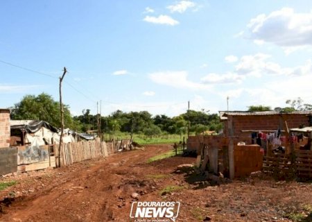 Em MS, sete favelas não possuem trechos com pavimentação, aponta Censo