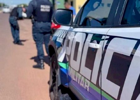 Jovem empresta celular para ligação e acaba roubado no Centro de Campo Grande