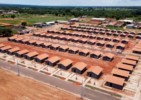 Água Clara em festa: Governo do Estado entrega novas moradias e dá início a obra na MS-324