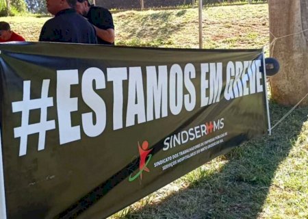 Servidores do Hospital Universitário de Dourados entram em greve por reajuste salarial