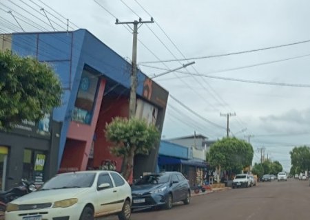 Inmet alerta para tempestade com chuva intensa e rajadas de vento até o fim do dia