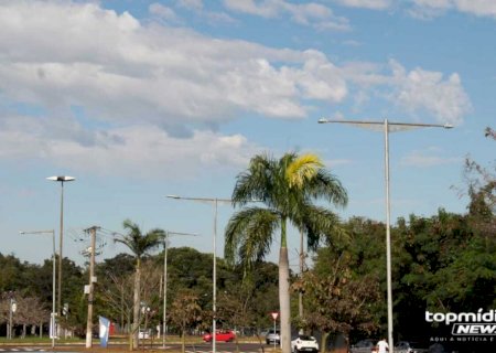Apesar do sol, previsão não descarta tempestades em MS neste domingo