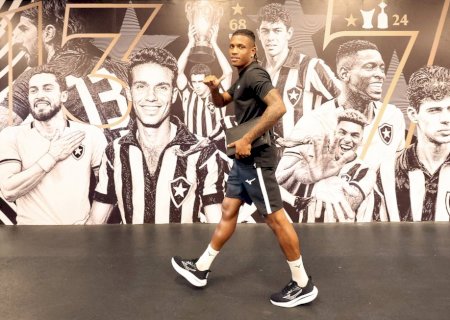 Interesse do Botafogo em trocar Danilo por Luiz Henrique aumenta desgaste entre clube e volante