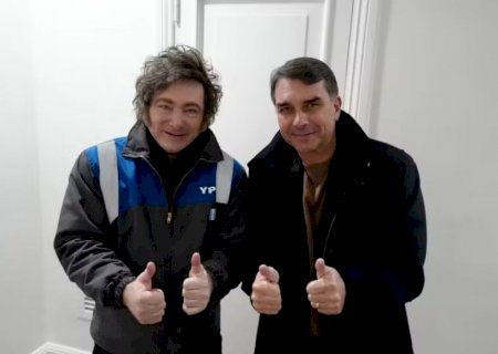 Milei virá ao Brasil para o lançamento da candidatura de Flávio