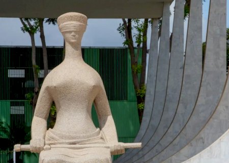 STF marca para setembro retomada do julgamento da Lei da Ficha Limpa