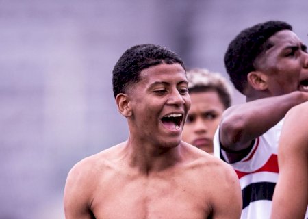 Ex-jogador da base do São Paulo é morto a tiros durante jogo em Maceió