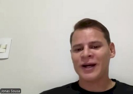 Do bônus trocado por uma moto ao Flamengo: Jonas diz como virou o "Schweinsteiger do Sertão"